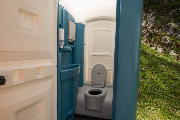 Best Sanitation services for porta potties  in Hawaiian Gardens, CA